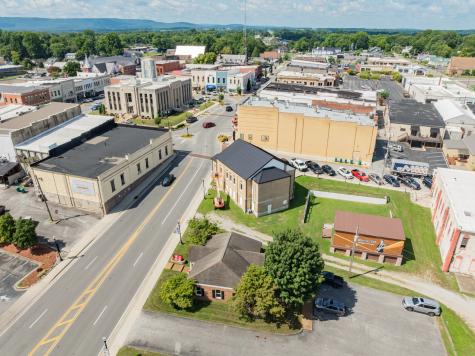 117 1st Ave, NE Winchester TN 37398