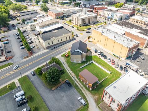 117 1st Ave, NE Winchester TN 37398