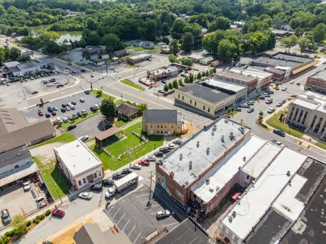 117 1st Ave, NE Winchester TN 37398