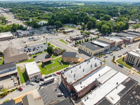 117 1st Ave, NE Winchester TN 37398