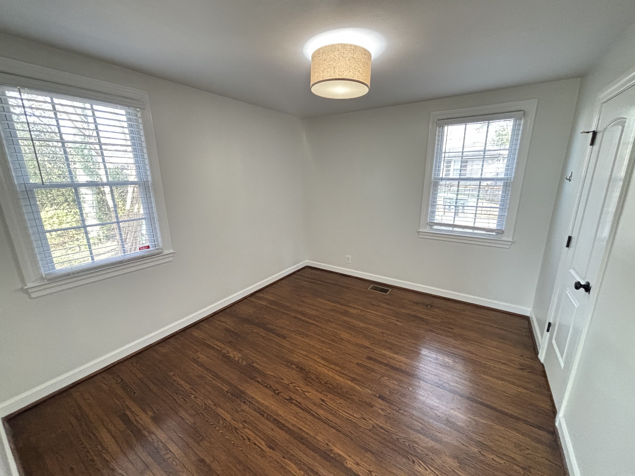 4008 Cambridge Avenue Nashville TN 37205