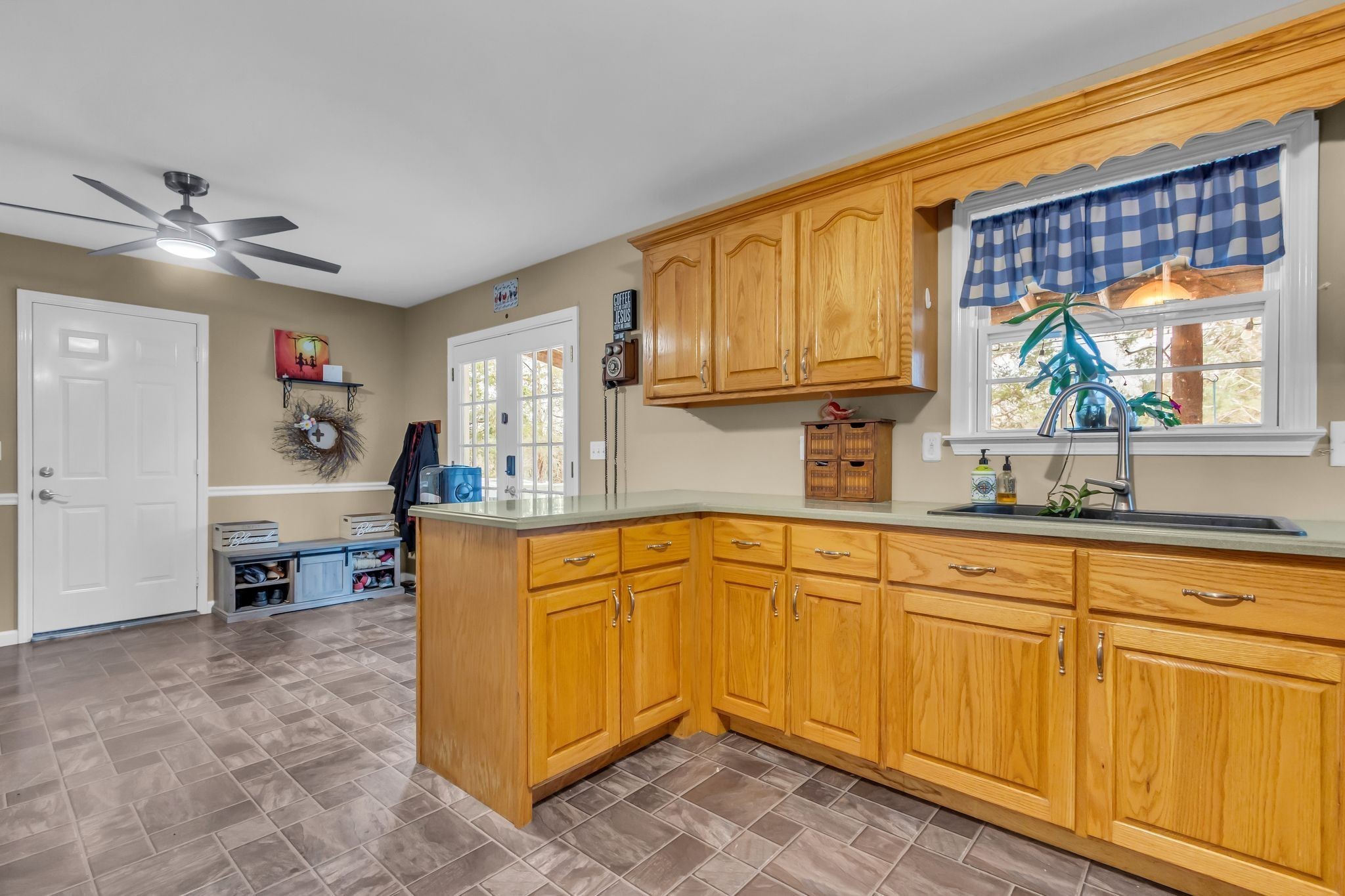 4897 Pyles Road Chapel Hill TN 37034