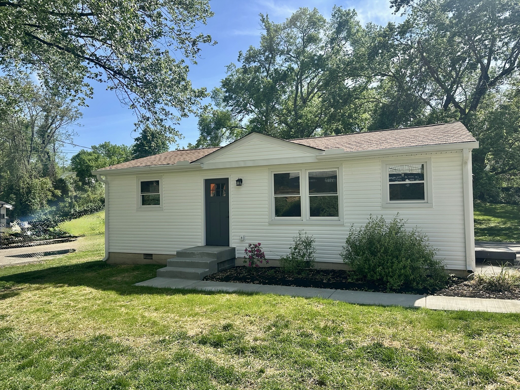 67 Glenrose Avenue Nashville TN 37210