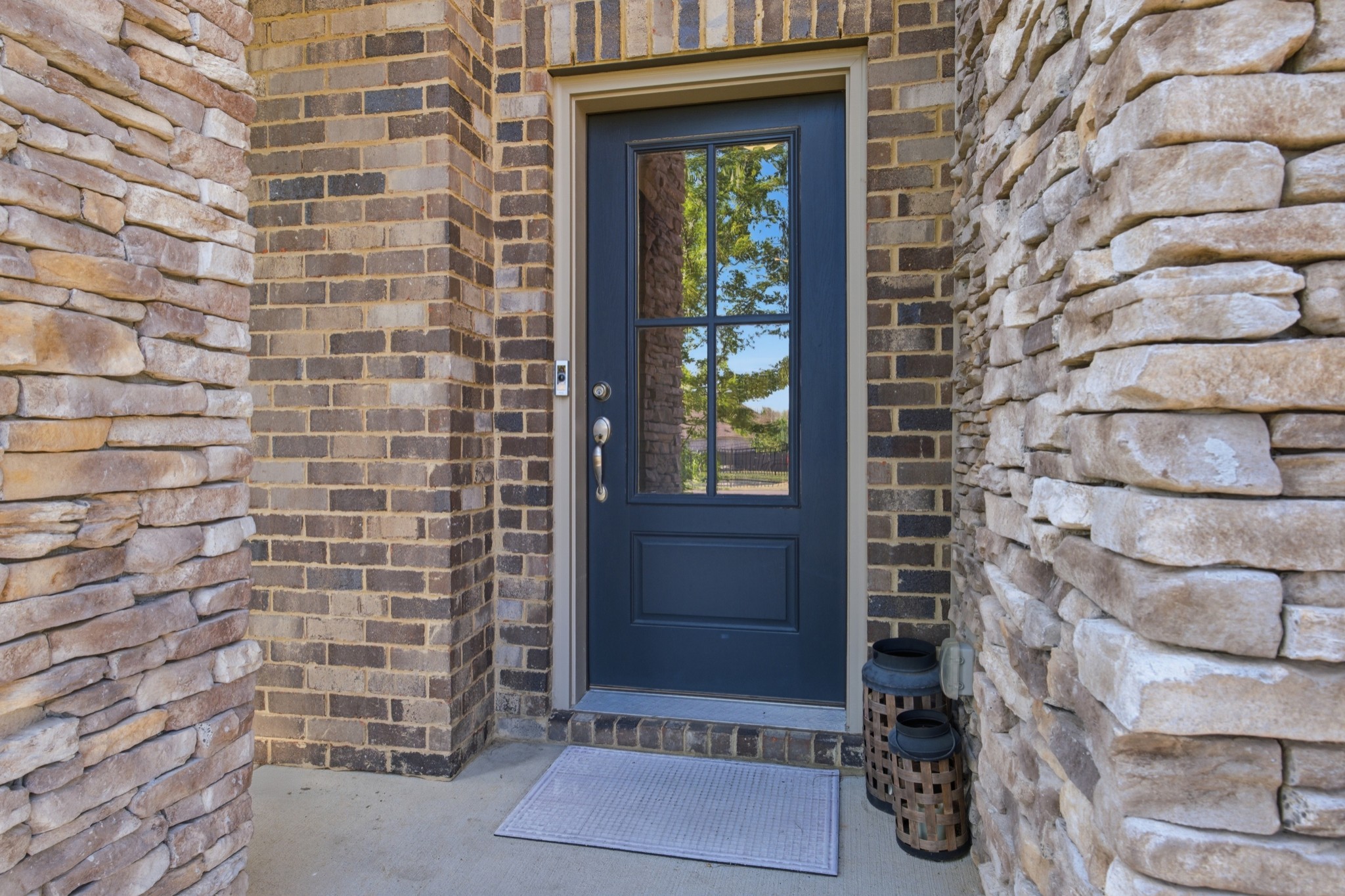4925 Riverbank Drive Hermitage TN 37076