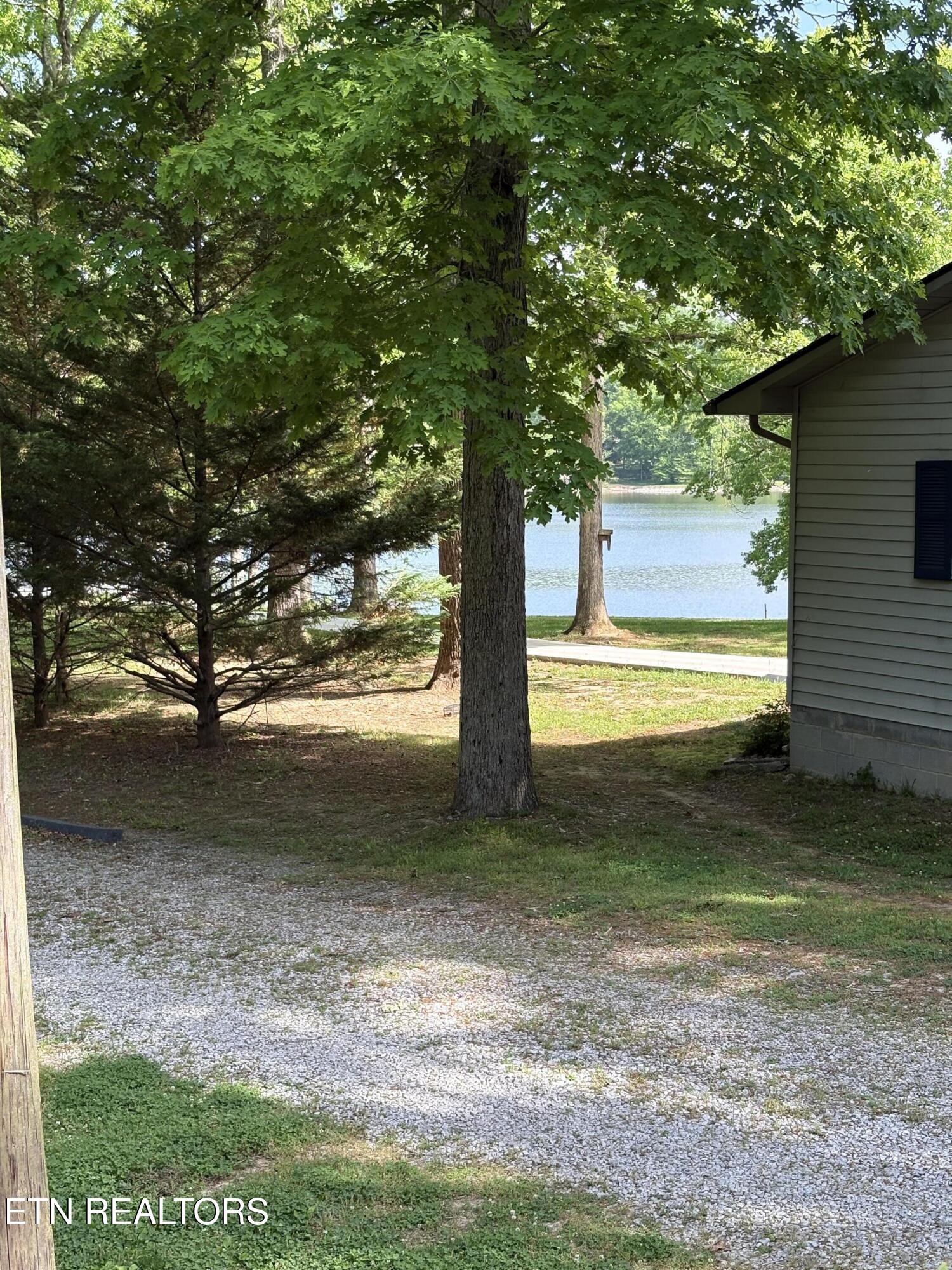162 Bayside Drive Ten Mile TN 37880