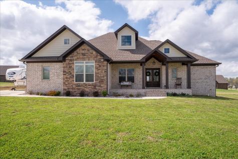 114 Hurst Drive Leoma TN 38468