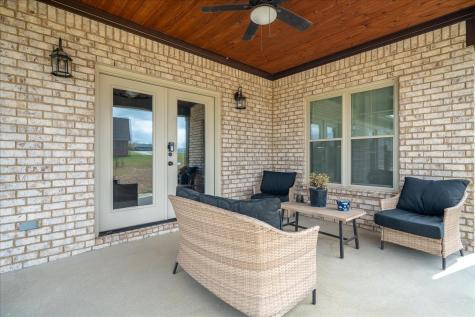 114 Hurst Drive Leoma TN 38468