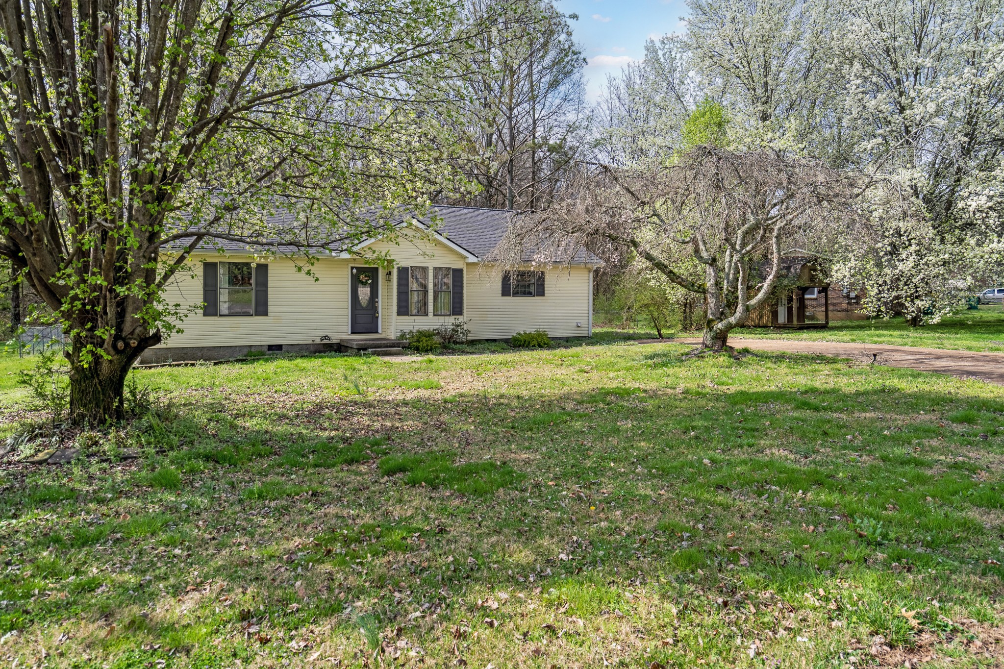 2041 Phillips Street Lewisburg TN 37091