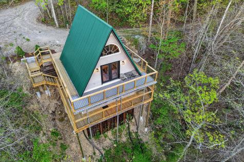 421 Alpine Drive Smithville TN 37166