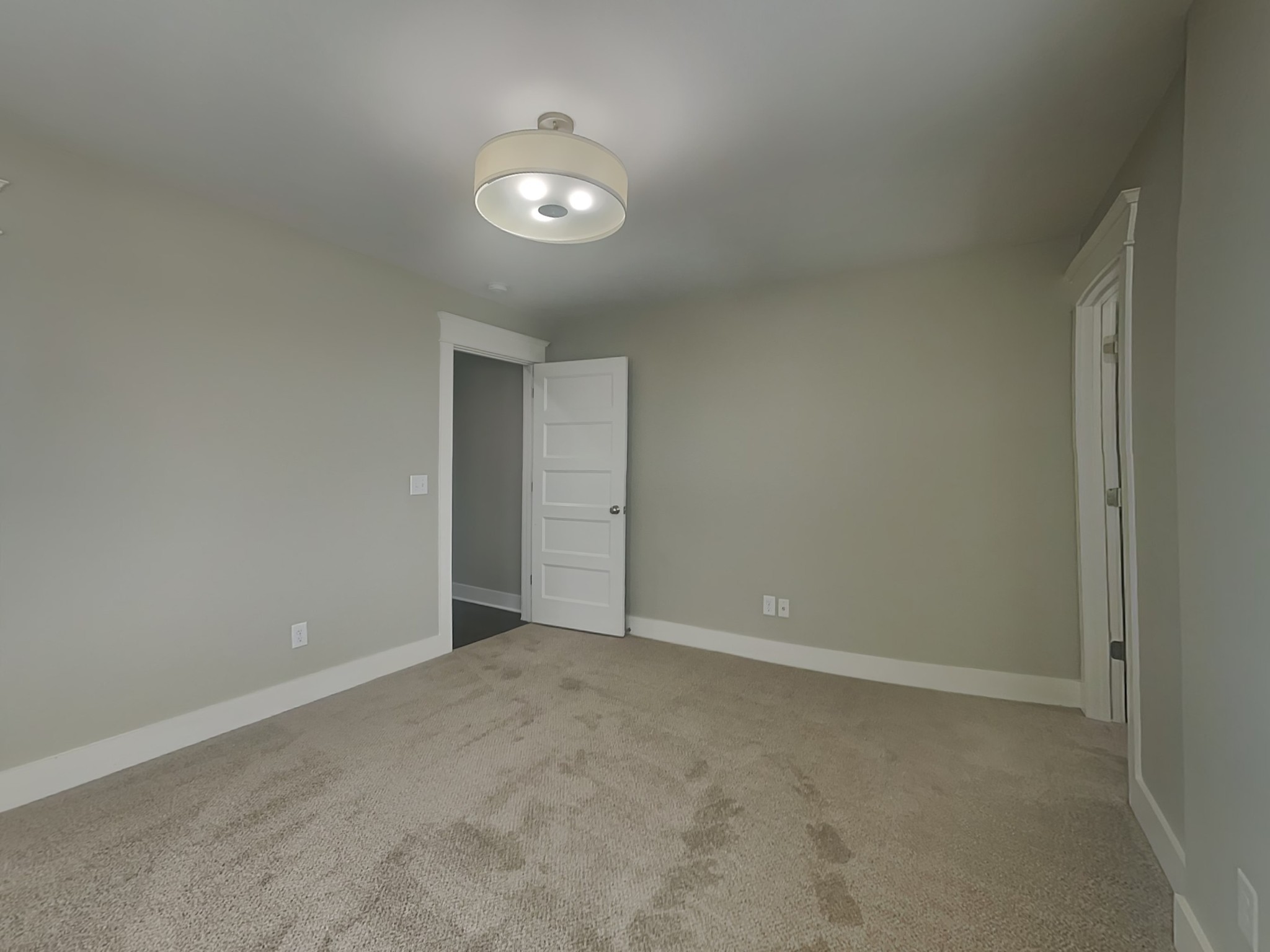 6817 Charlotte Pike Nashville TN 37209