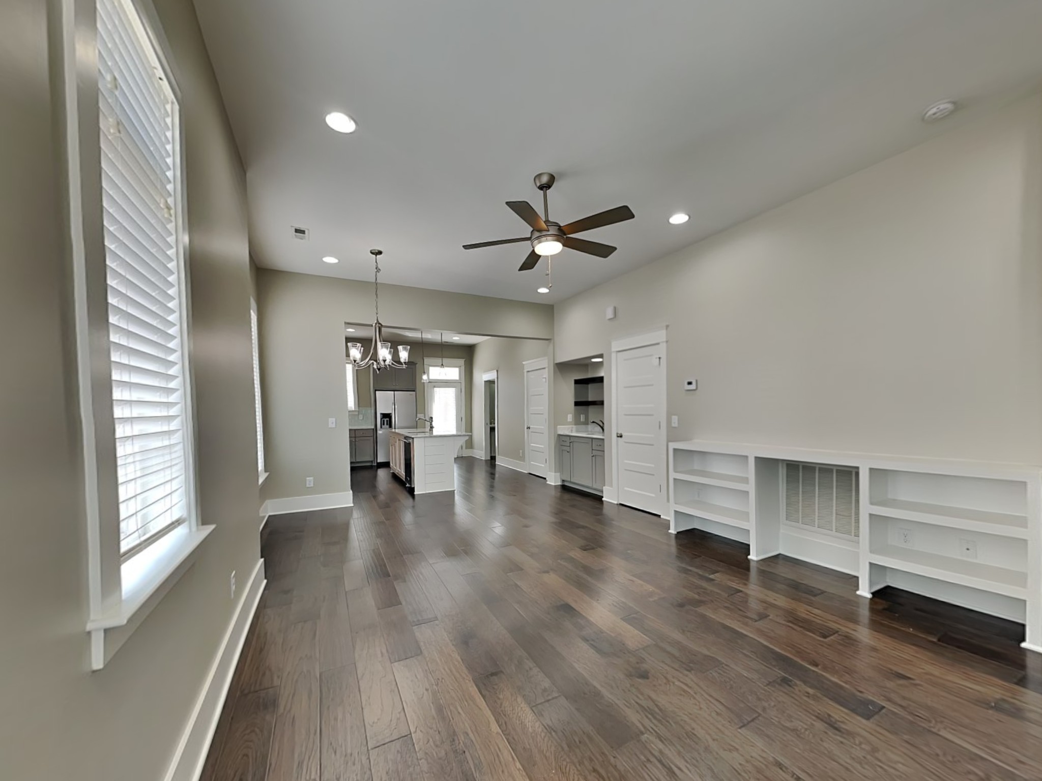 6817 Charlotte Pike Nashville TN 37209
