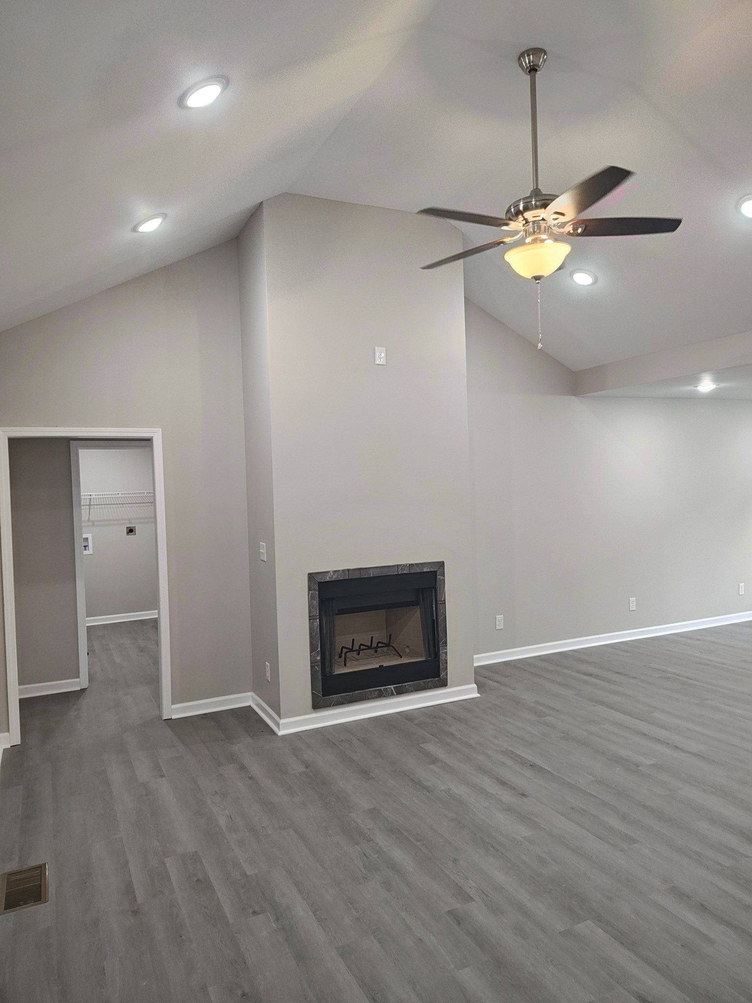 689 W Main Street Alexandria TN 37012