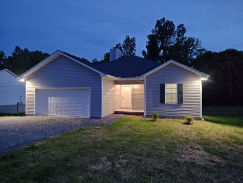 689 W Main Street Alexandria TN 37012