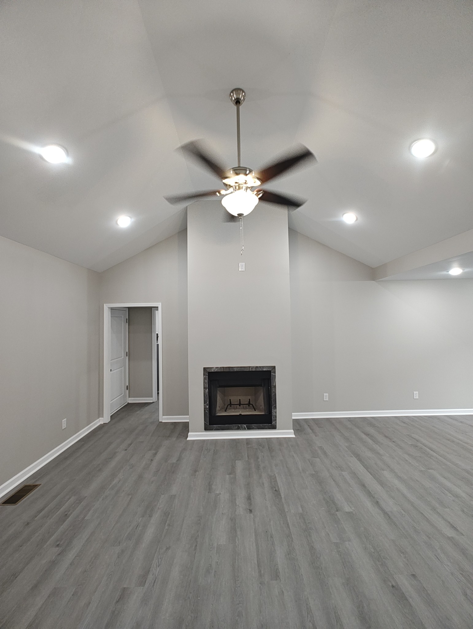 689 W Main Street Alexandria TN 37012