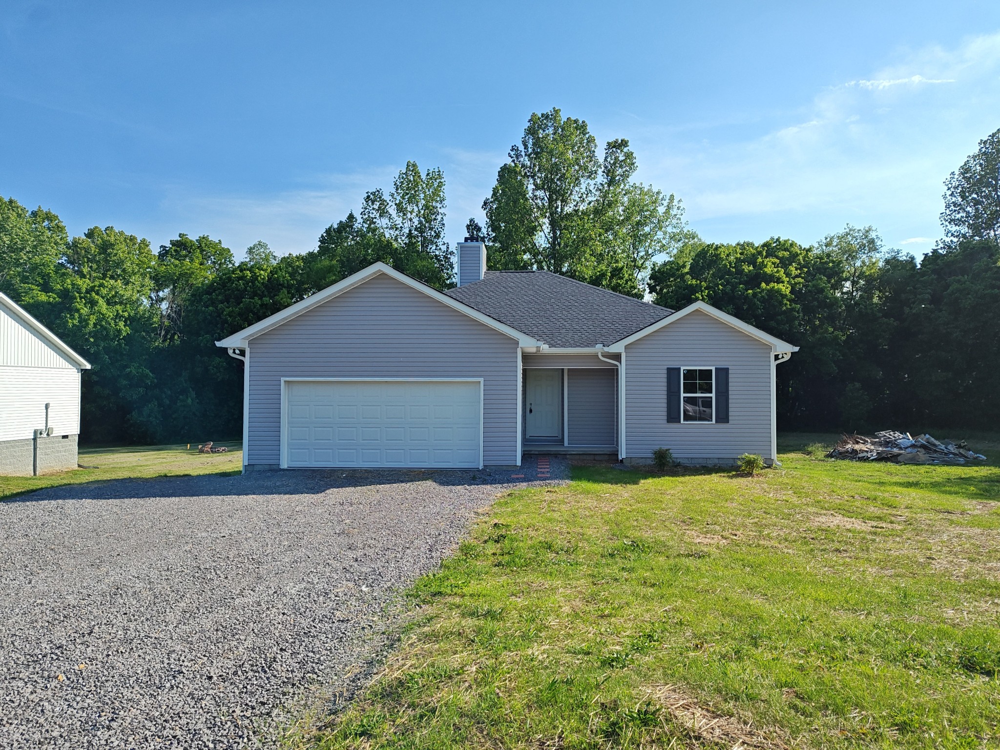 689 W Main Street Alexandria TN 37012