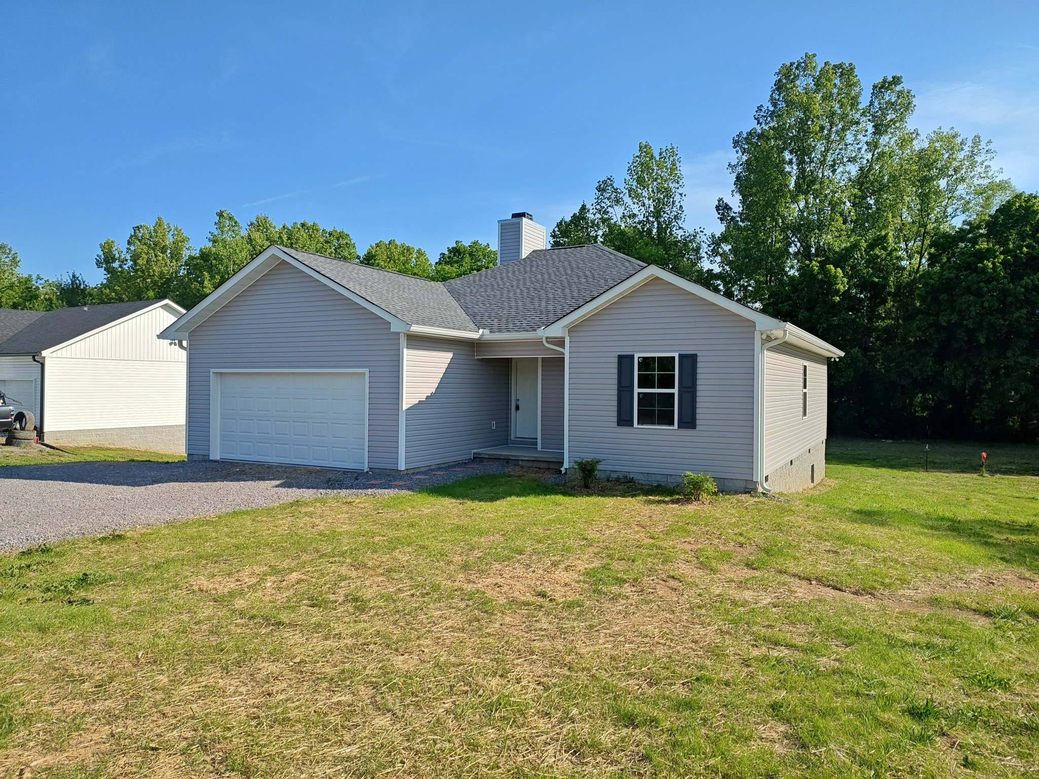 689 W Main Street Alexandria TN 37012