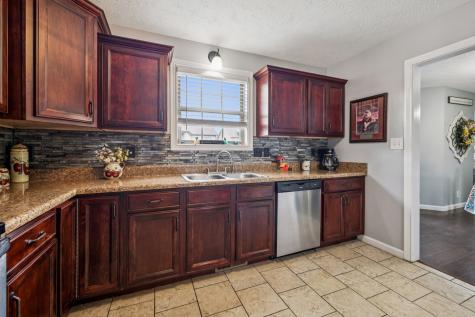 3763 Gray Fox Drive Clarksville TN 37040