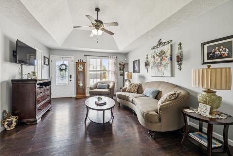 3763 Gray Fox Drive Clarksville TN 37040