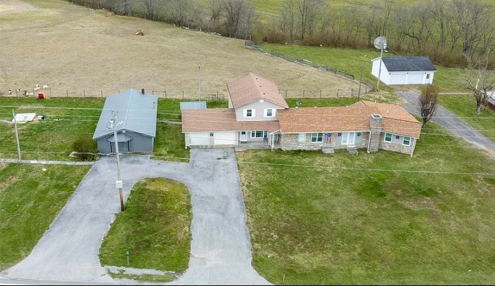 4426 Glasgow Road Burkesville KY 42717