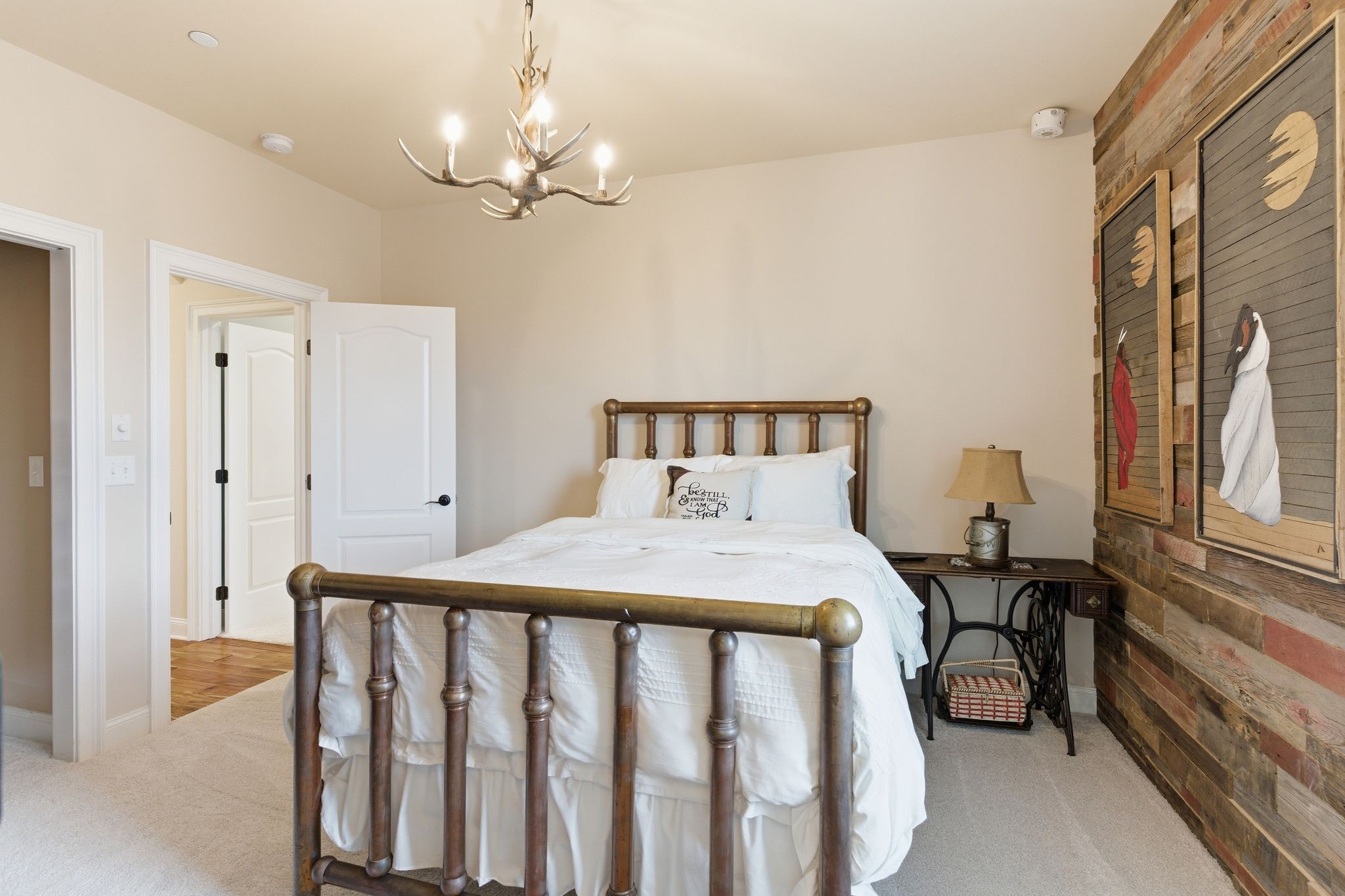 2857 New Hope Road Hendersonville TN 37075