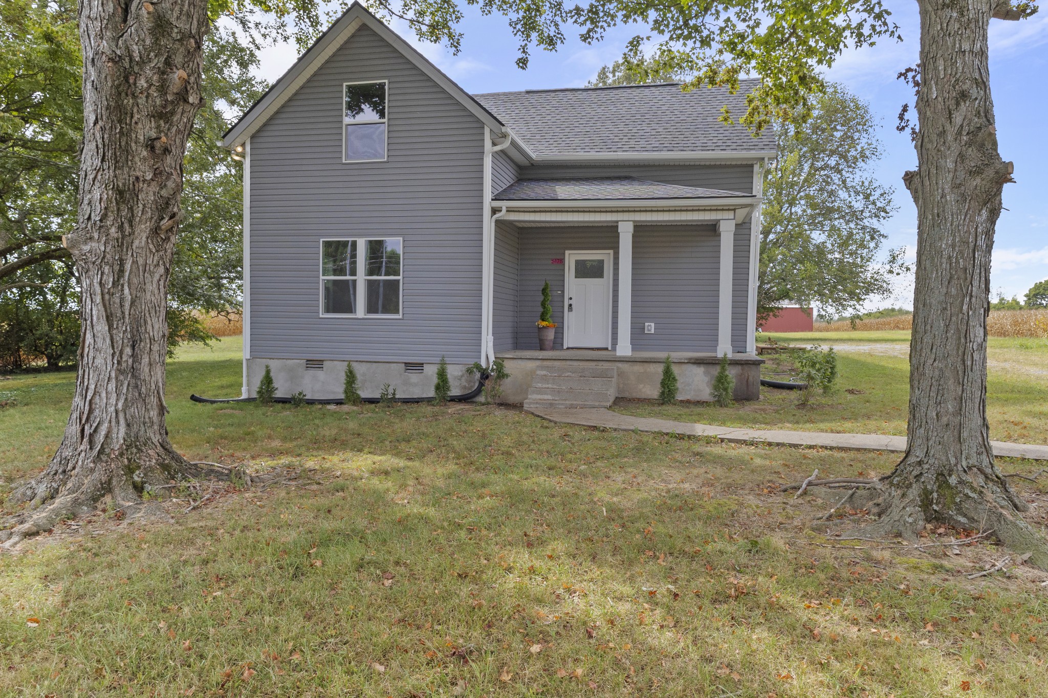 5178 E Robertson Road Cross Plains TN 37049