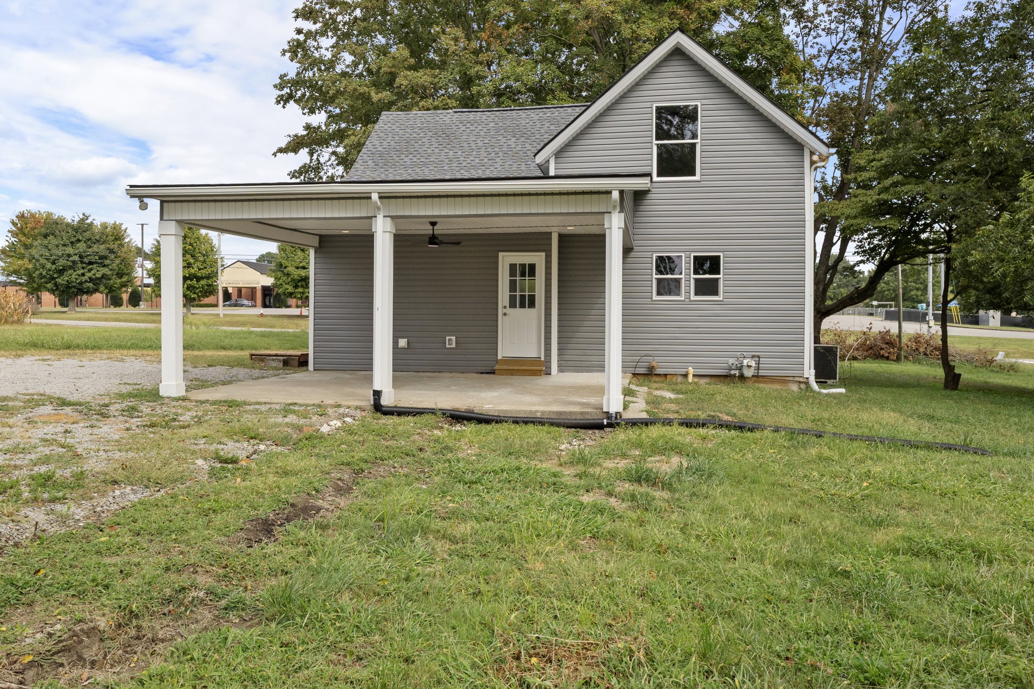 5178 E Robertson Road Cross Plains TN 37049