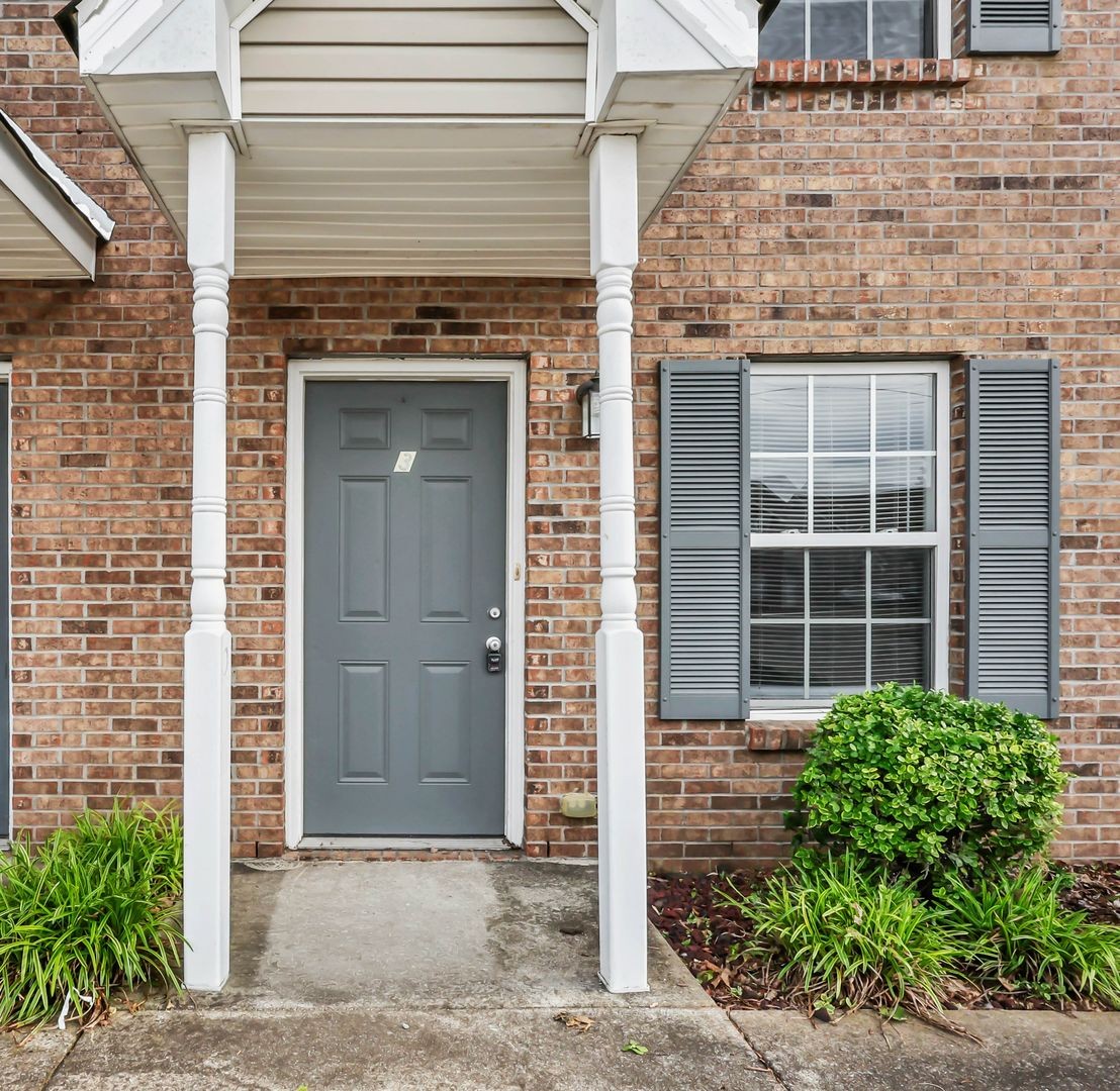 784 Cherrybark Lane Clarksville TN 37040