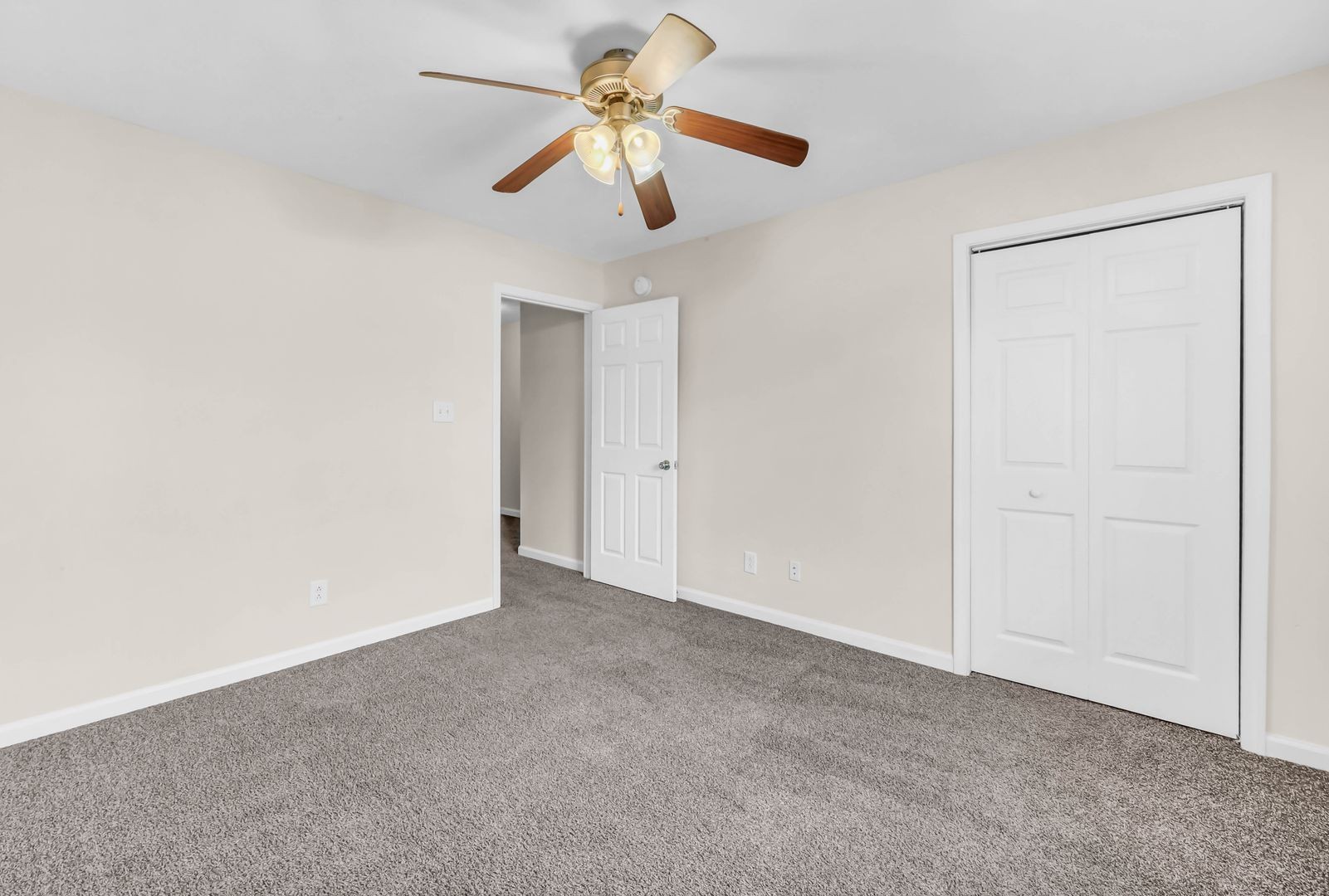 784 Cherrybark Lane Clarksville TN 37040