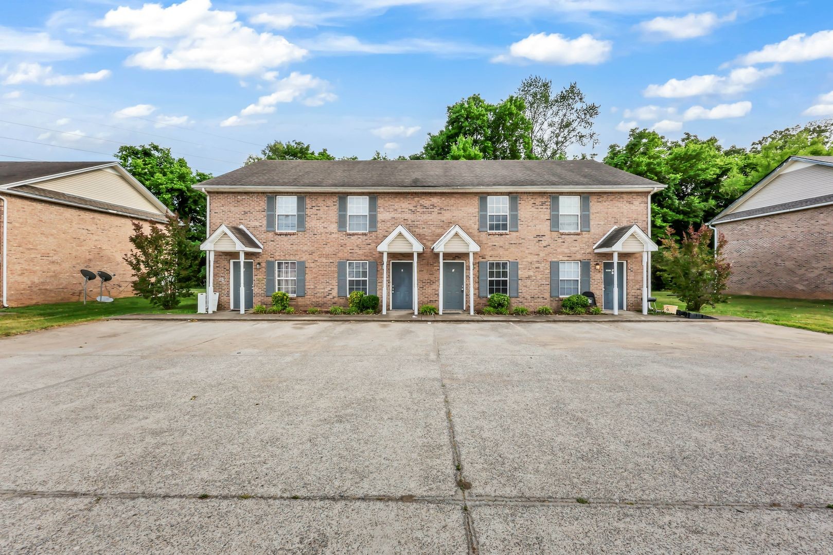 784 Cherrybark Lane Clarksville TN 37040