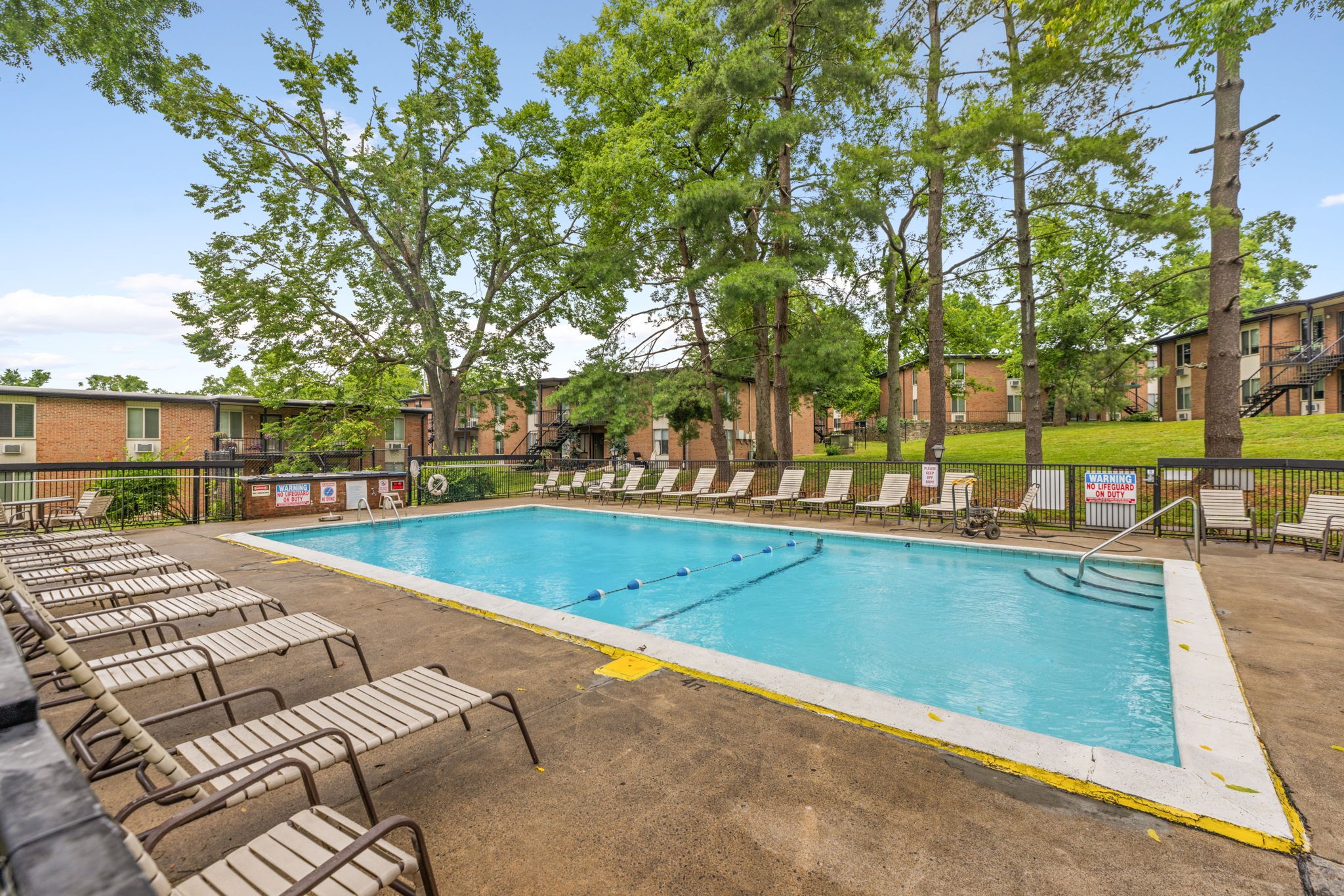 2601 Hillsboro Pike Nashville TN 37212