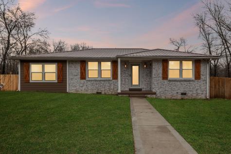 8871 Pinewood Road Lyles TN 37098
