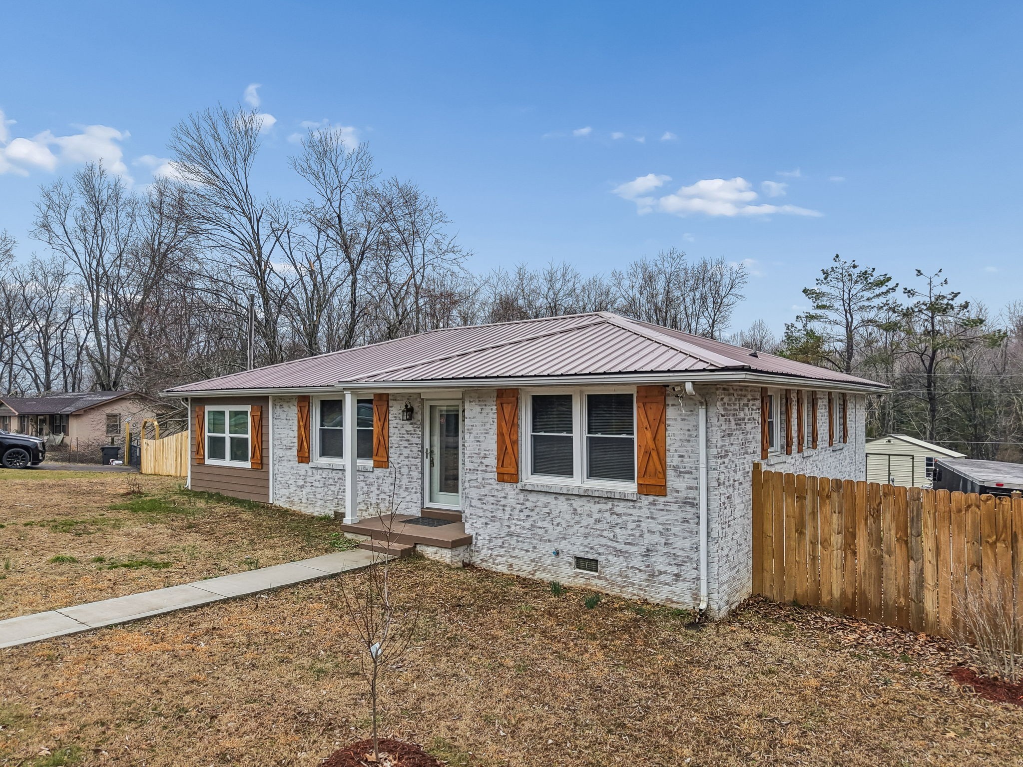 8871 Pinewood Road Lyles TN 37098