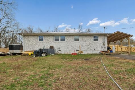 8871 Pinewood Road Lyles TN 37098