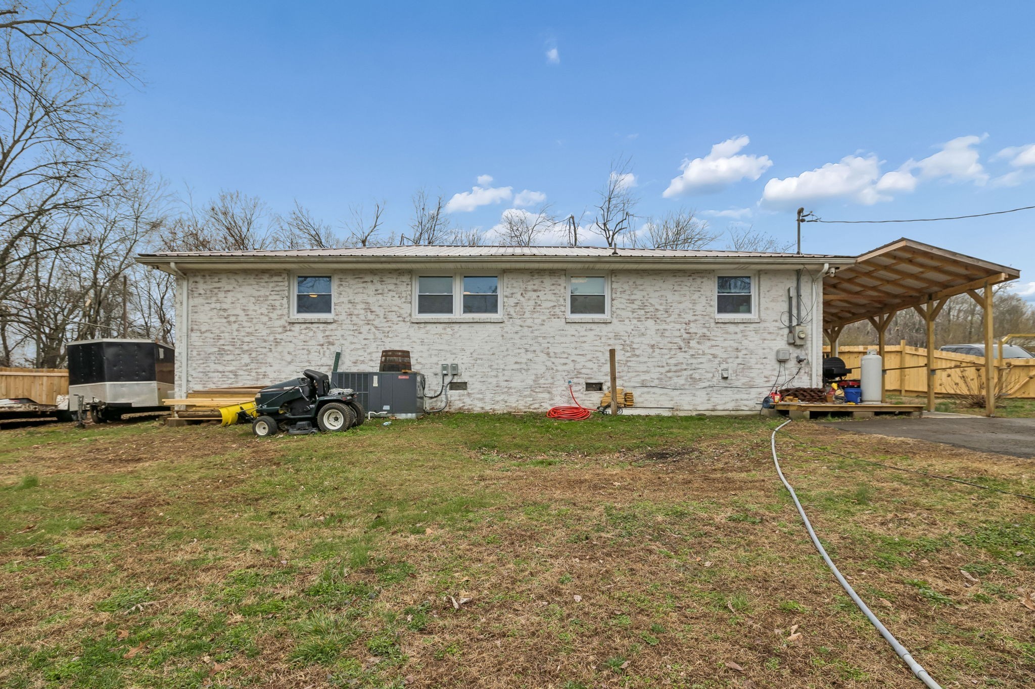 8871 Pinewood Road Lyles TN 37098