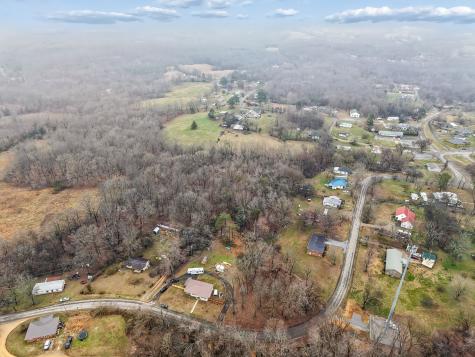 8871 Pinewood Road Lyles TN 37098
