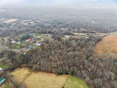 8871 Pinewood Road Lyles TN 37098