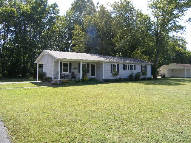 108 Wallace Drive Tullahoma TN 37388