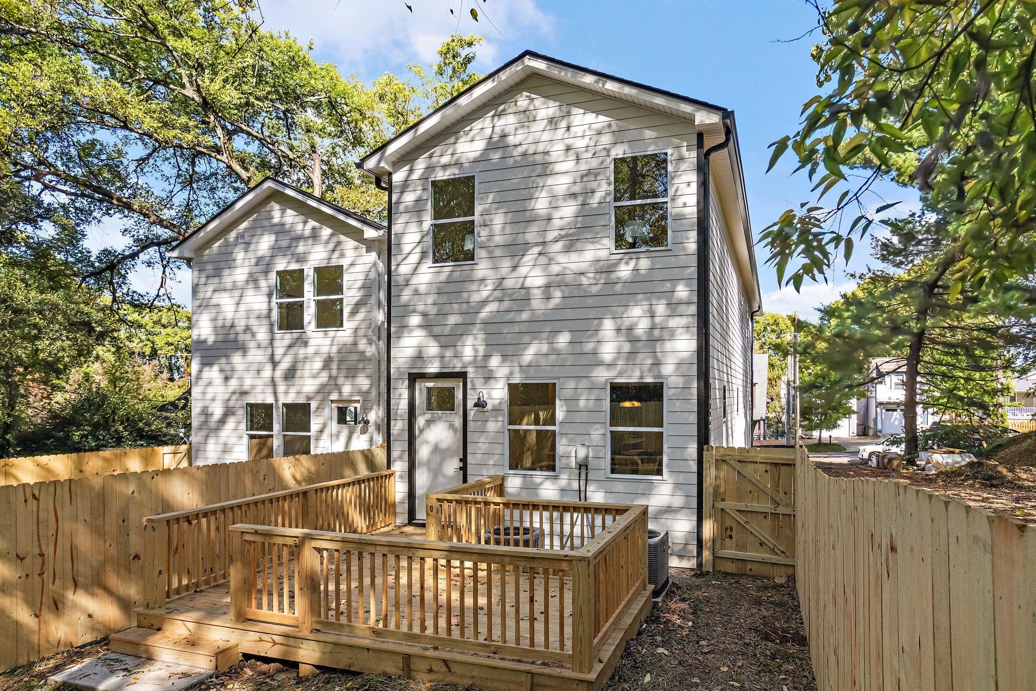 2237 Cruzen Street Nashville TN 37211