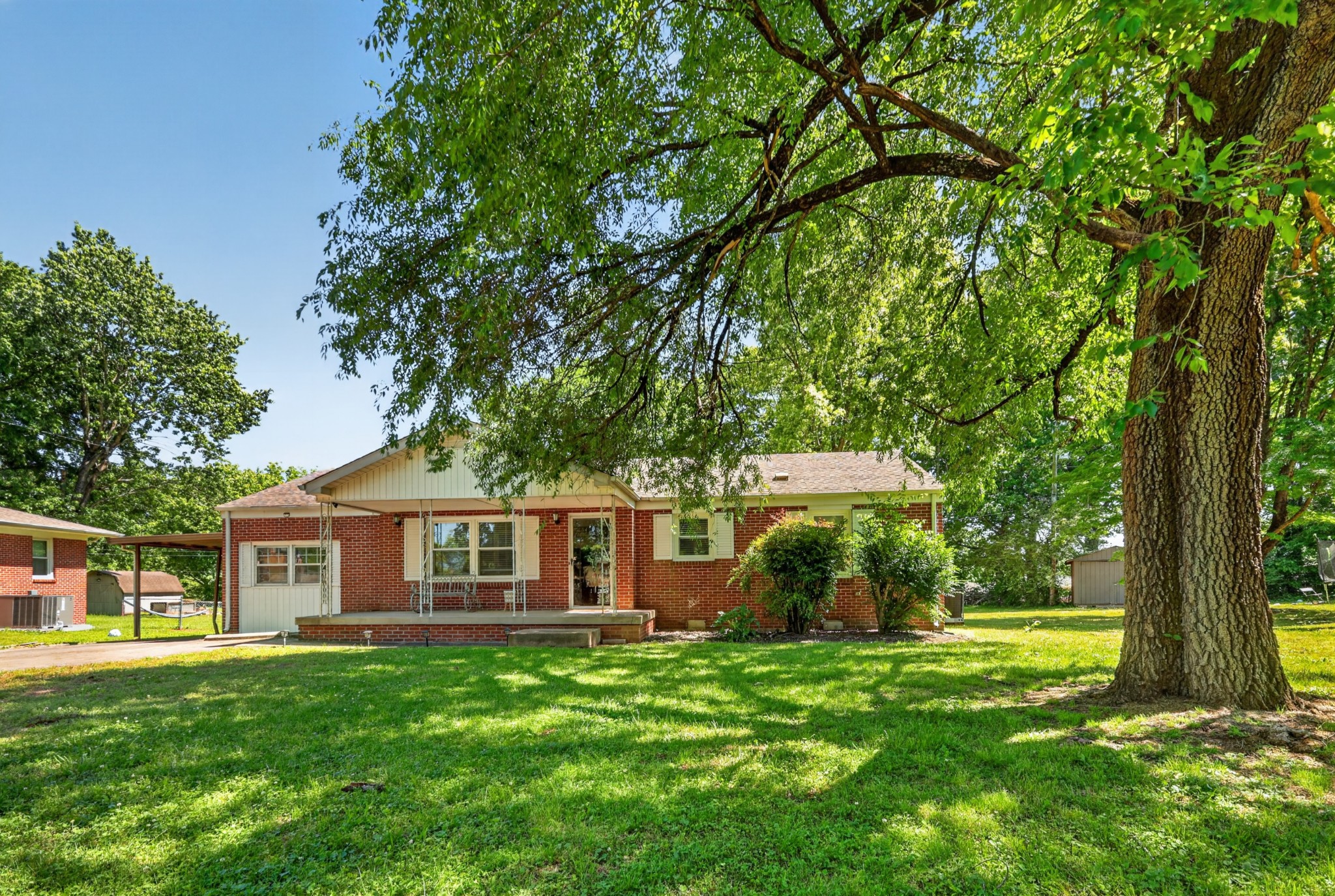105 Daleview Circle Columbia TN 38401