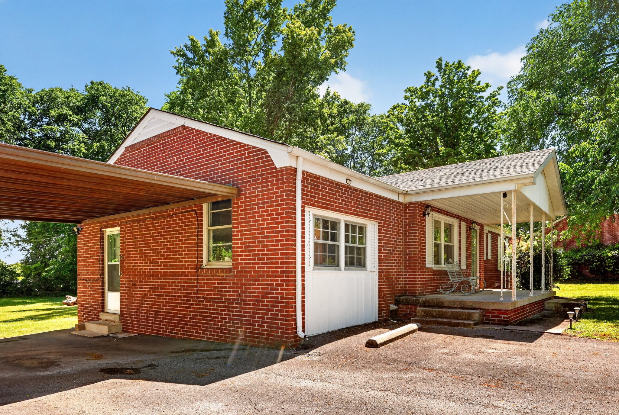 105 Daleview Circle Columbia TN 38401