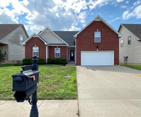 1112 Chinook Circle Clarksville TN 37042