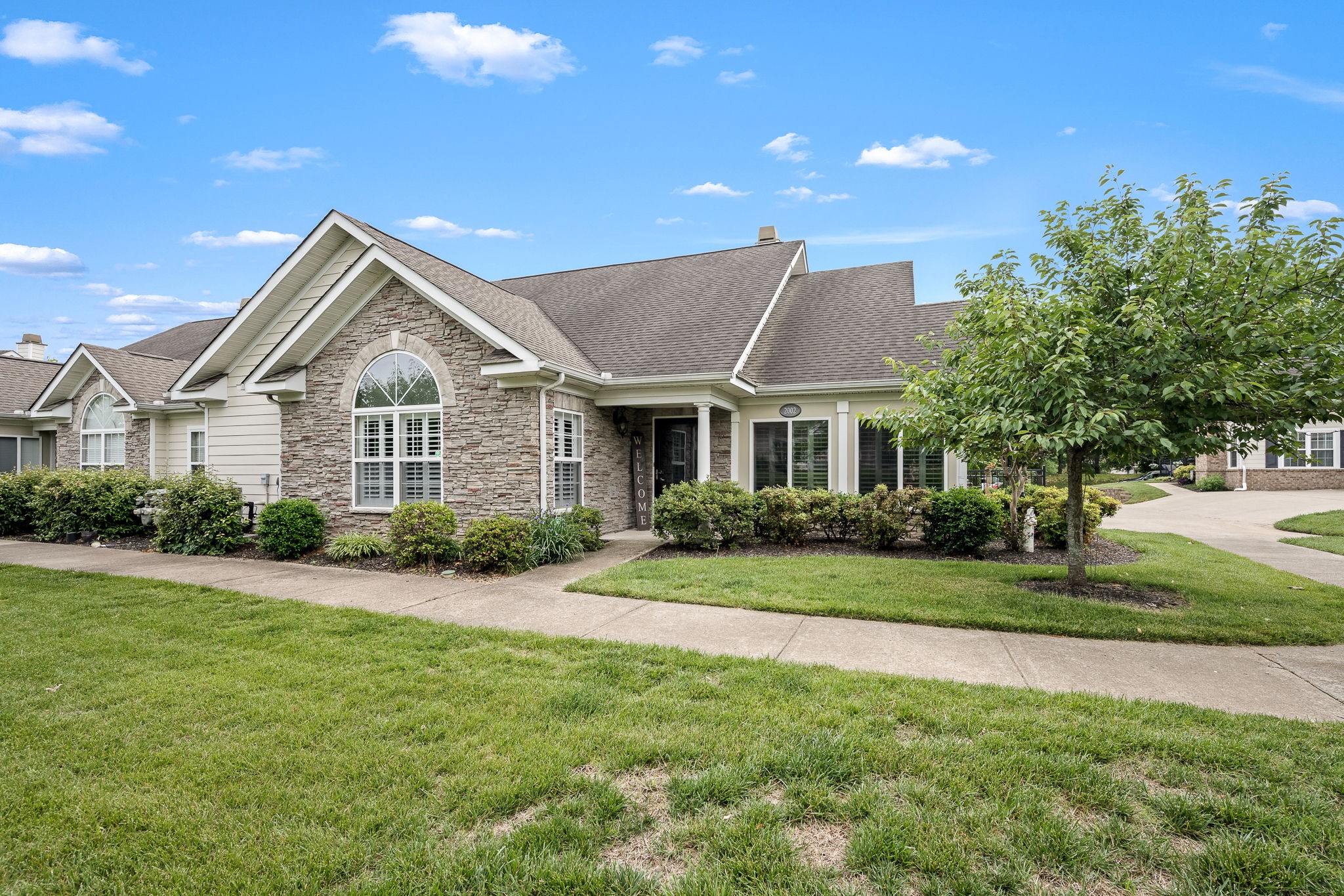 825 S Browns Lane Gallatin TN 37066
