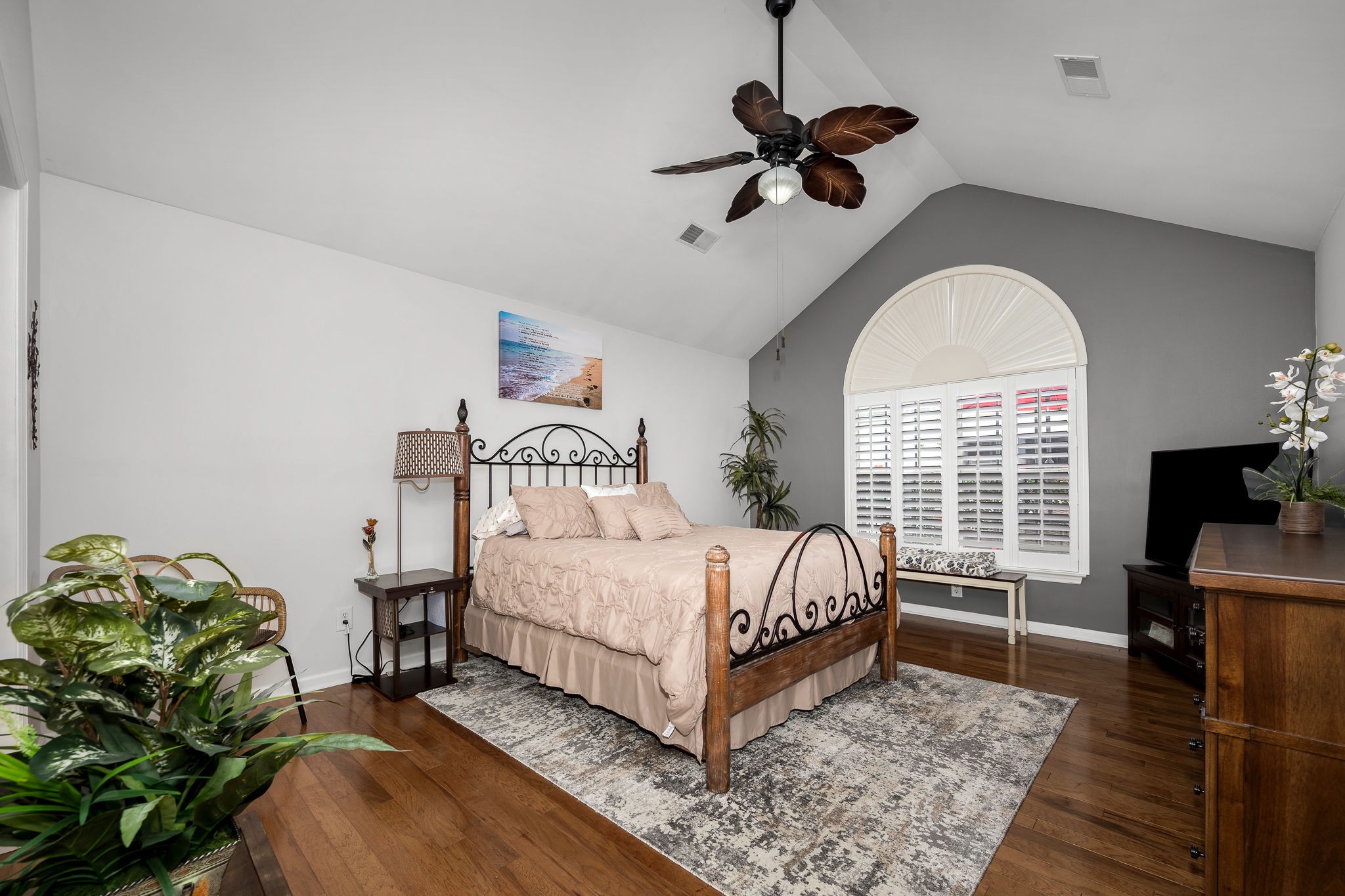 825 S Browns Lane Gallatin TN 37066