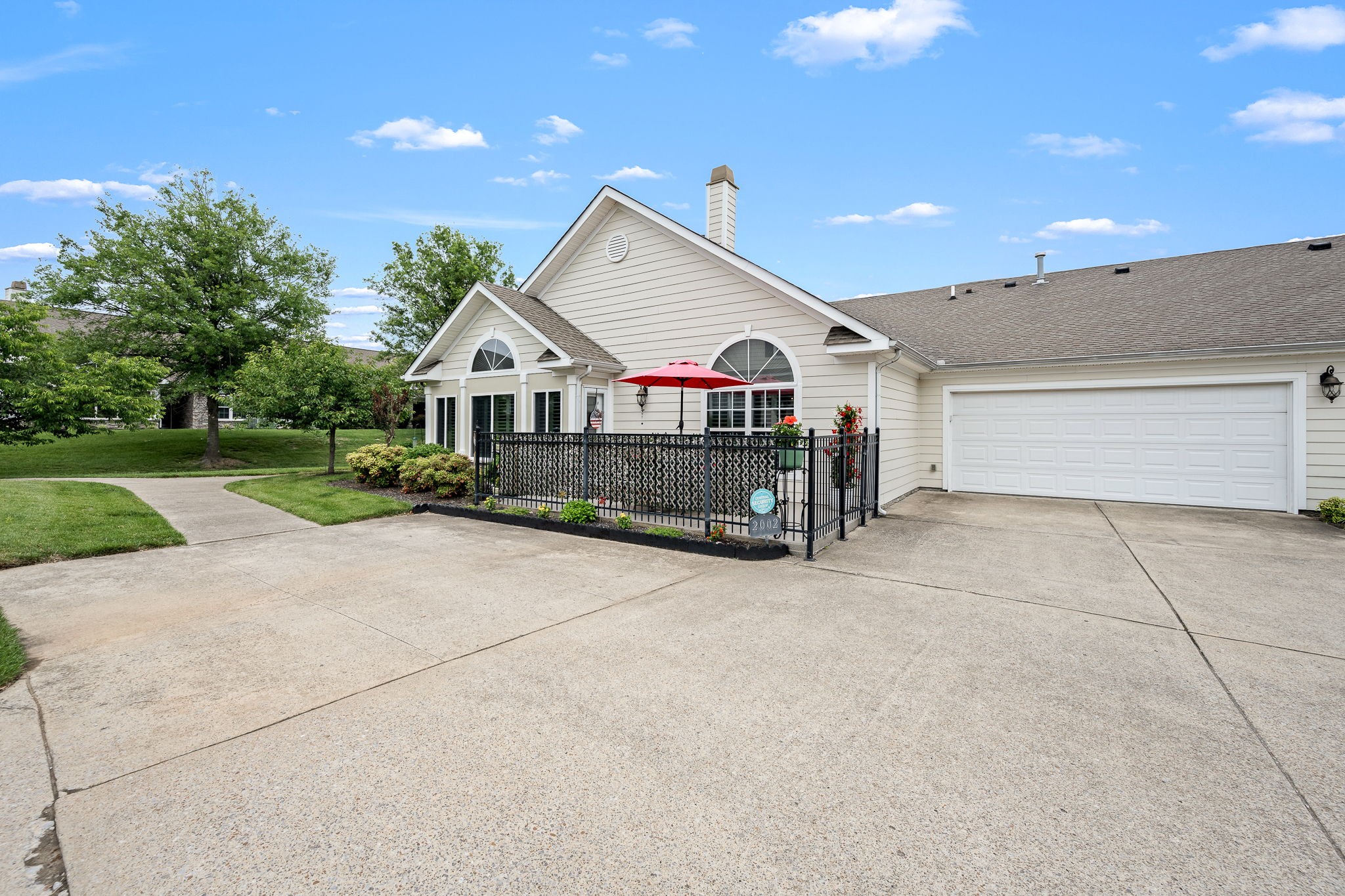 825 S Browns Lane Gallatin TN 37066