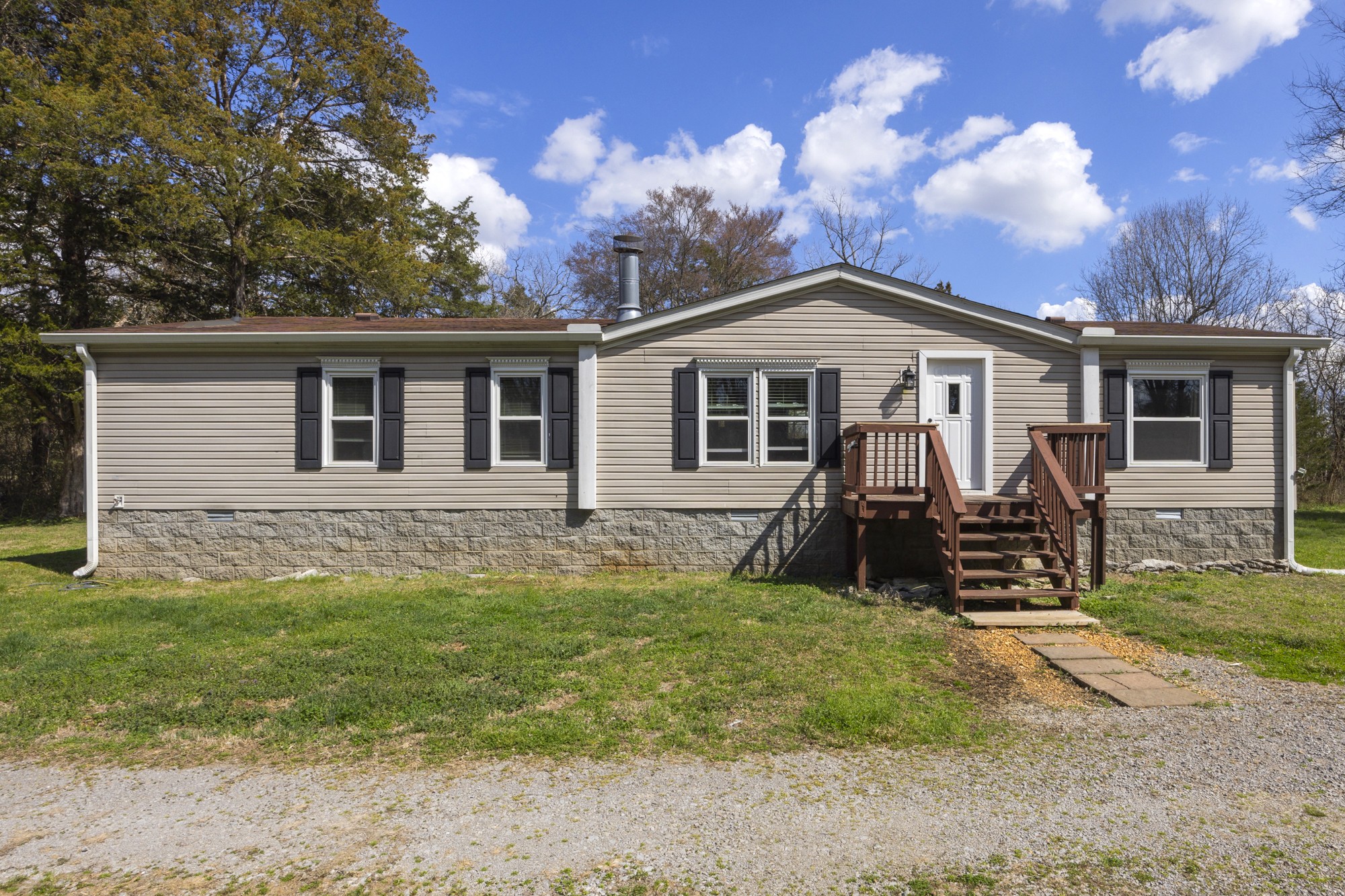 8591 Lowe Christiana Road Christiana TN 37037