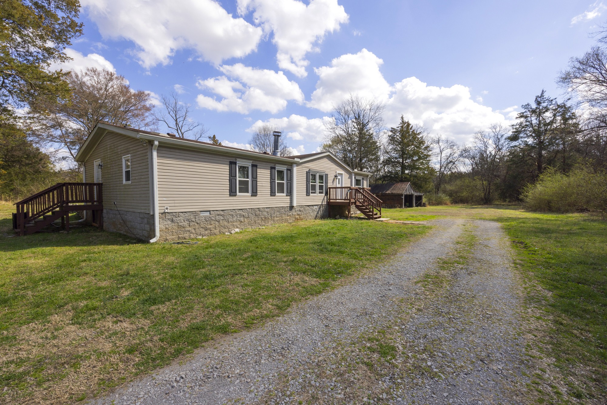 8591 Lowe Christiana Road Christiana TN 37037