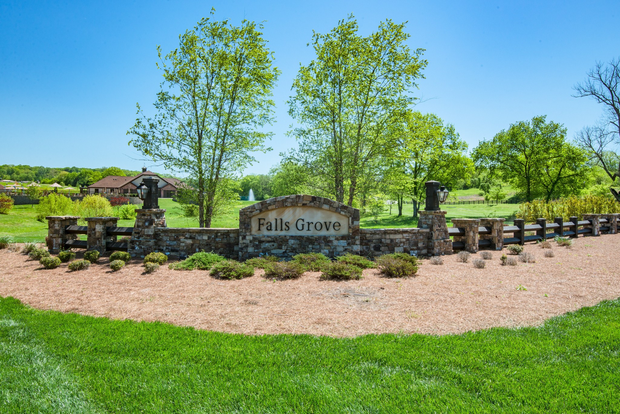 6826 Falls Ridge Lane College Grove TN 37046