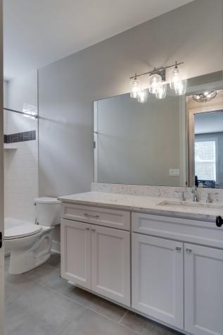 2433b Chapman Drive Nashville TN 37206