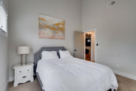 2433b Chapman Drive Nashville TN 37206