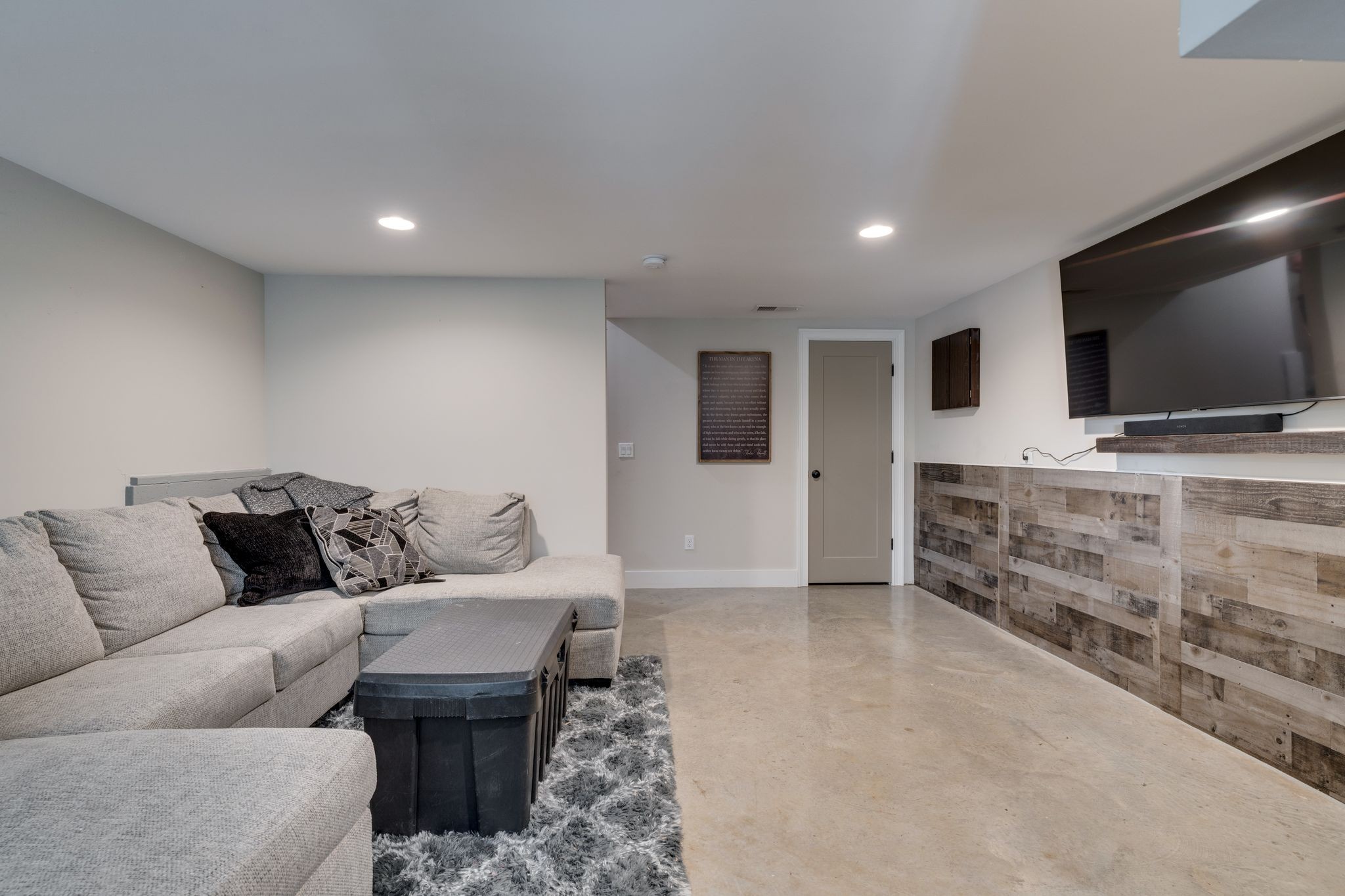 2433b Chapman Drive Nashville TN 37206